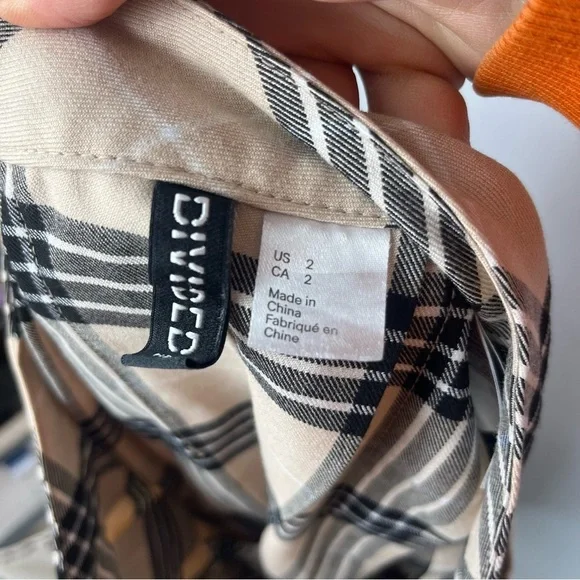 Divided H&M Size 2 Tan Black Pleated School Girl Mini Skirt M12 - Picture 4 of 6